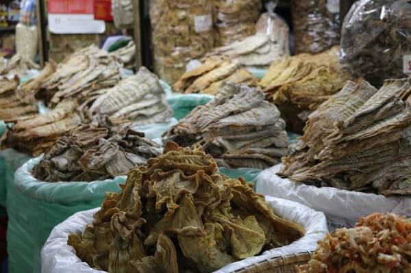 Mang-khong-nguon-goc-ban-tran-lan-ngoai-cho