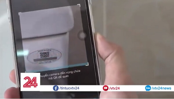 Quet-ma-QR-code-tren-san-pham-thiet-bi-ve-sinh