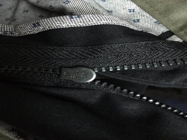 San-pham-Zara-chinh-hang-co-duong-may-tinh-te