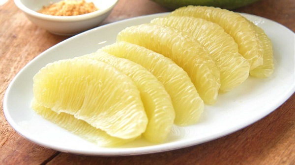 Su-khac-nhau-giua-buoi-Trung-Quoc-va-buoi-Viet-Nam