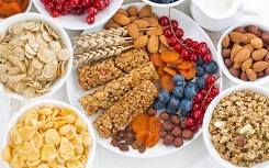 Vach mat banh keo gia khoi dip Tet nam 2020 Vach mat banh keo gia khoi dip Tet nam 2020