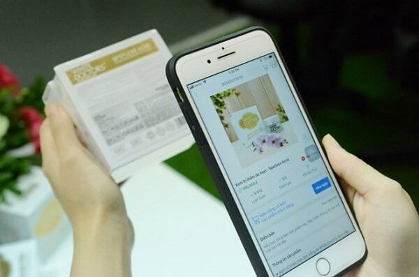 truy-xuat-nguon-goc-my-pham-qua-ung-dung-tren-smartphone