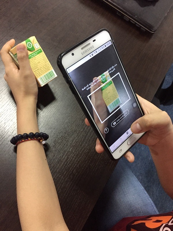 huong-camera-vao-phia-co-ma-vach