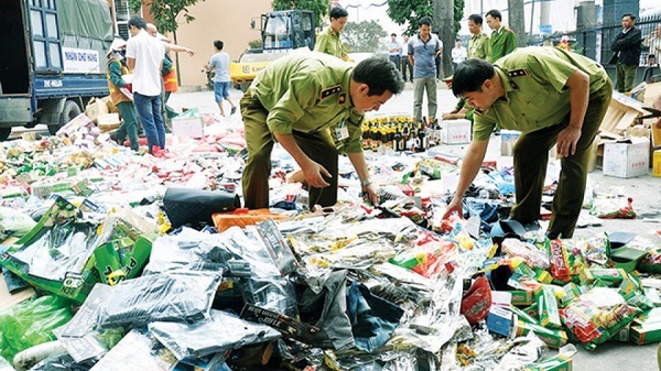 hang-gia-hang-nhai-tren-thi-truong-ngay-cang-nhieu-bop-nghet-doanh-nghiep