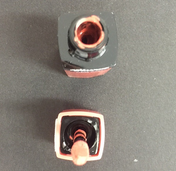 Màu nắp trong Màu nắp trong