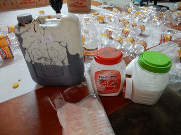 nuoc-mam-co-nhieu-hoa-chat-gay-hai-cho-suc-khoe-con-nguoi