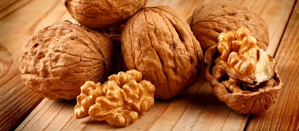 Quả óc chó thật giả