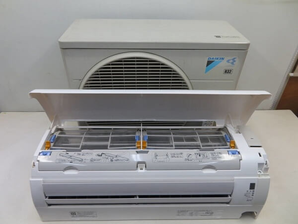 phan-biet-dieu-hoa-that-gia-qua-trong-luong